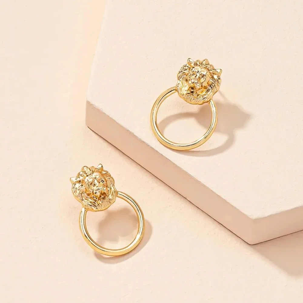 Gold Regal Lion Head Door Knocker Earrings NEW - Picture 6 of 6